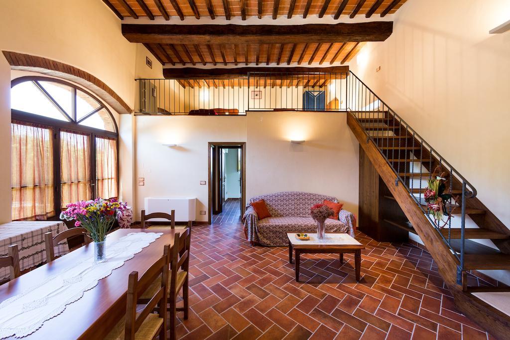 Casale Vacanze Il Granaio コルトーナ エクステリア 写真